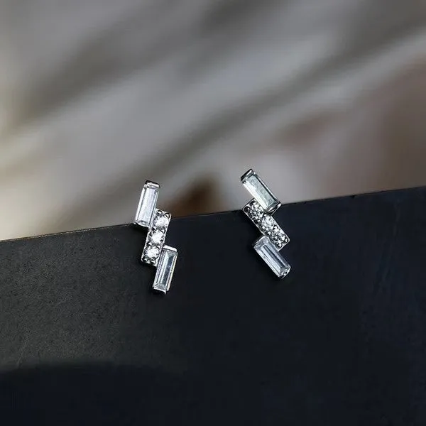 14K Gold Exquisite Lightning Earring