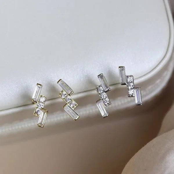 14K Gold Exquisite Lightning Earring