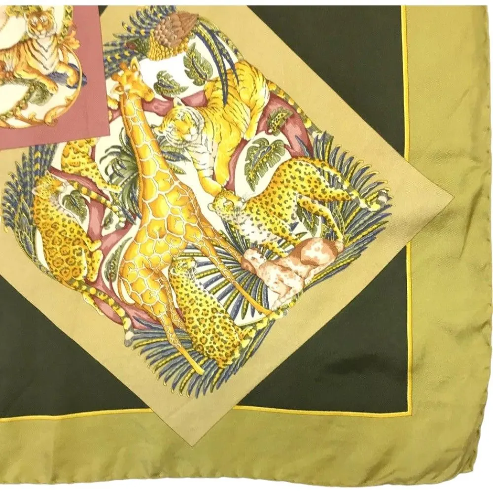 674165AR (S1) Salvatore Ferragamo Scarf Animal Pattern Multicolor Silk