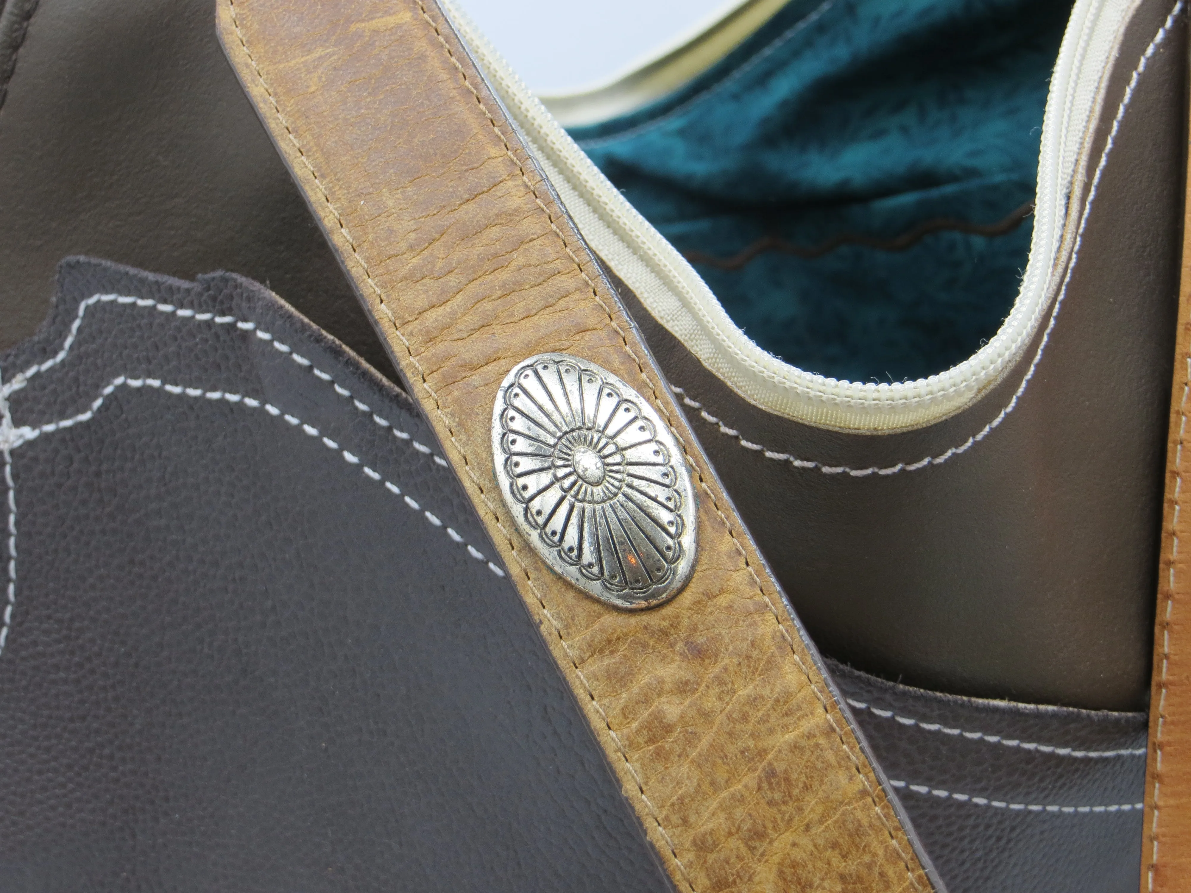 Anita Leather Couch Bag