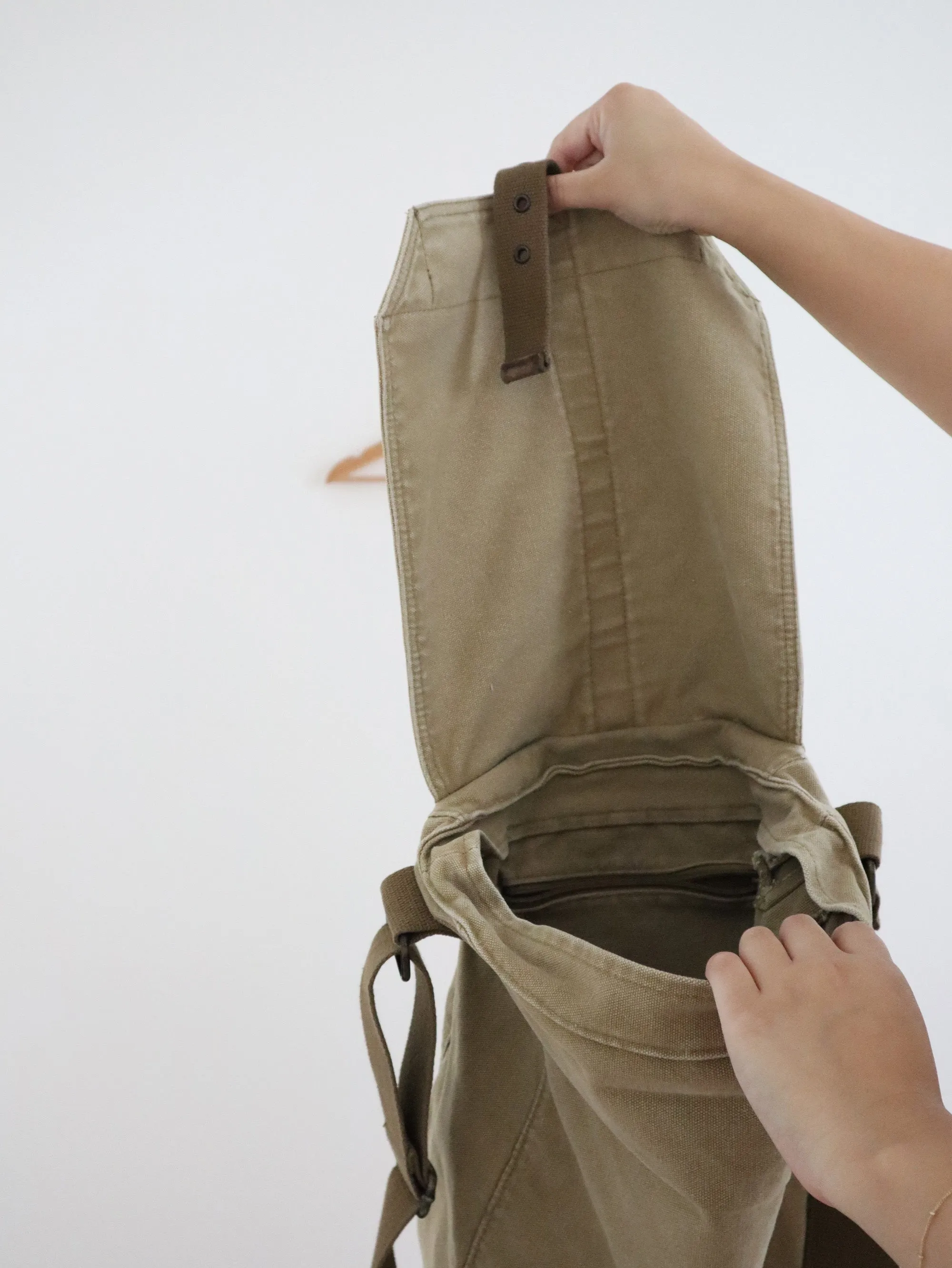 Canvas Messenger Bag