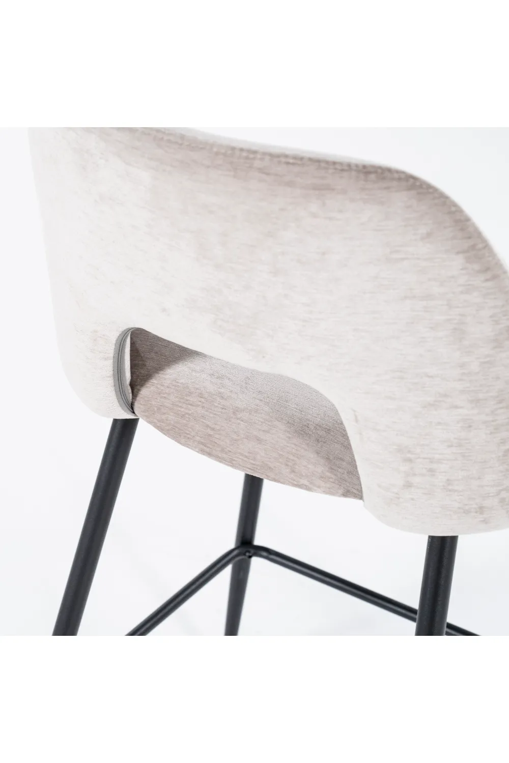 Cut-Out Modern Bar Chair | Eleonora Esmee