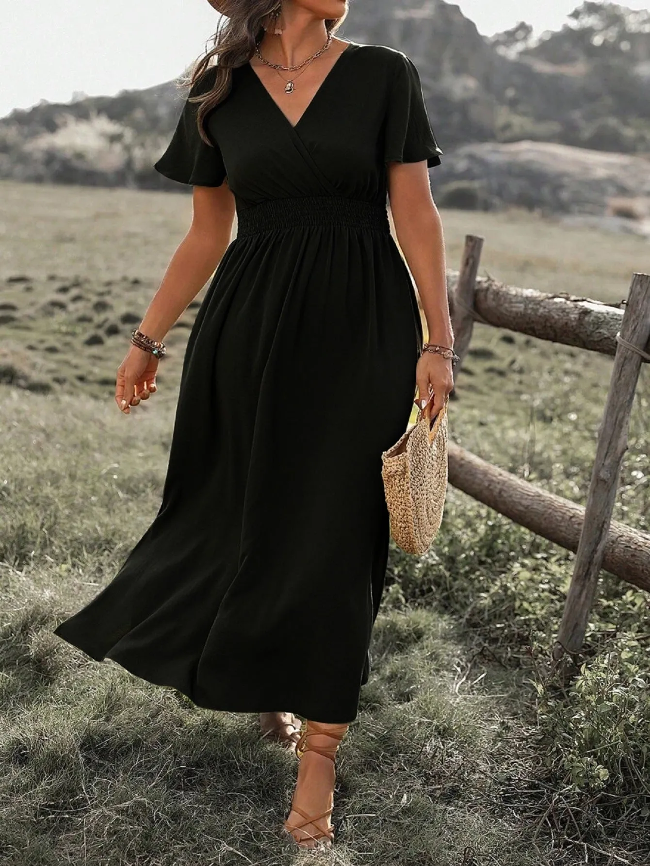 DEANWAQNGKT  Cross Border  Summer New Solid Color and V-neck Bell Sleeve Elastic and Waisted Slimming Slit Long Dress
