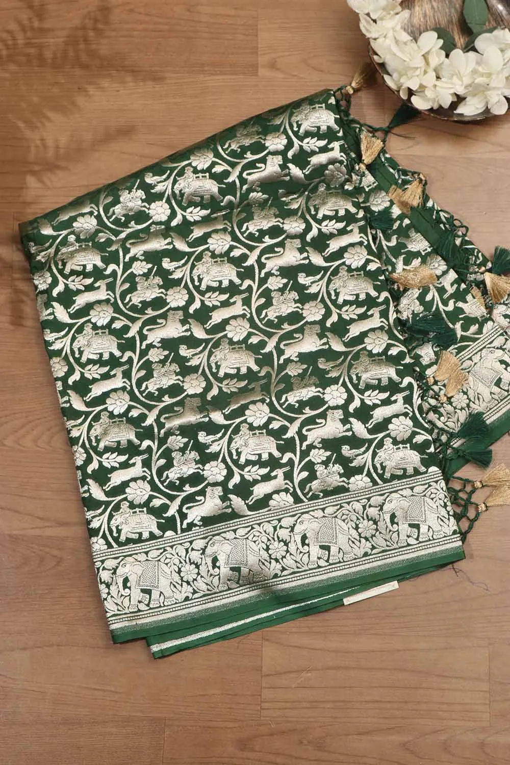 Exquisite Green Banarasi Silk Dupatta with Shikargah Design