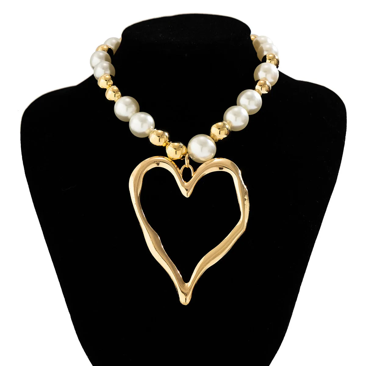 Exquisite Lava Love Pendant Necklace with Imitation Pearls
