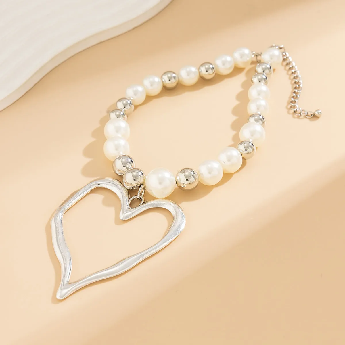 Exquisite Lava Love Pendant Necklace with Imitation Pearls
