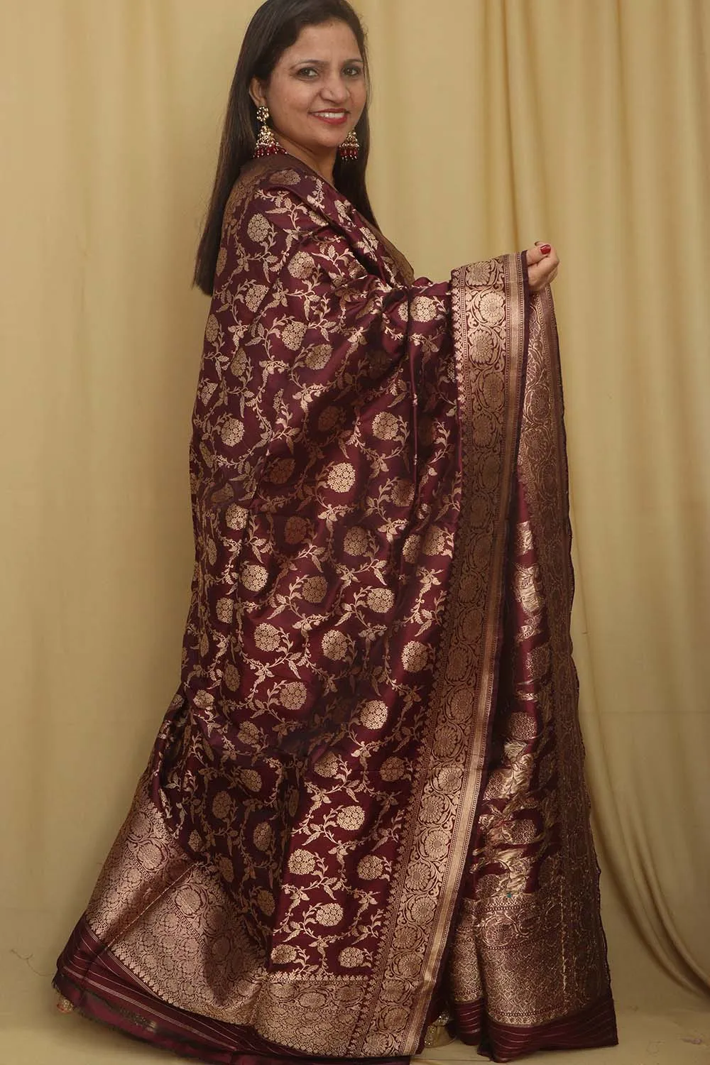 Exquisite Maroon Banarasi Handloom Pure Katan Silk Dupatta