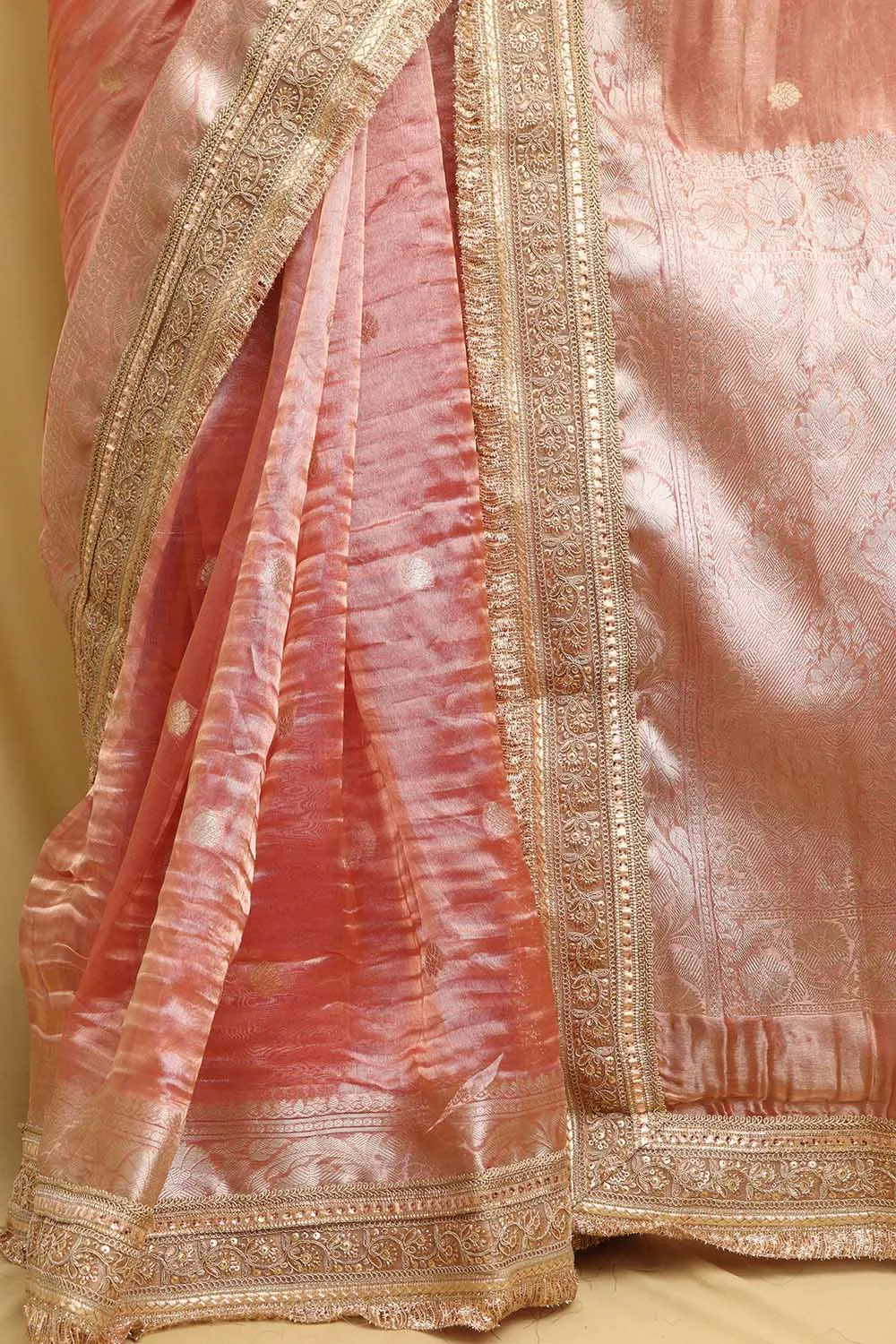 Exquisite Pink Handloom Banarasi Pure Tissue Silk Saree