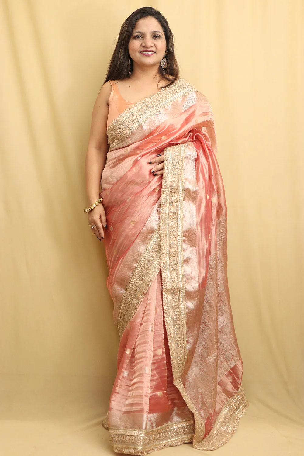 Exquisite Pink Handloom Banarasi Pure Tissue Silk Saree