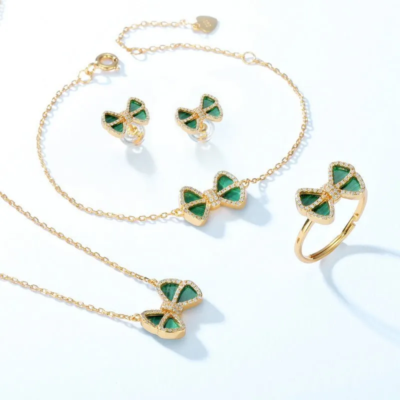 Exquisite Tiny Bow Choker In 10K Vermeil