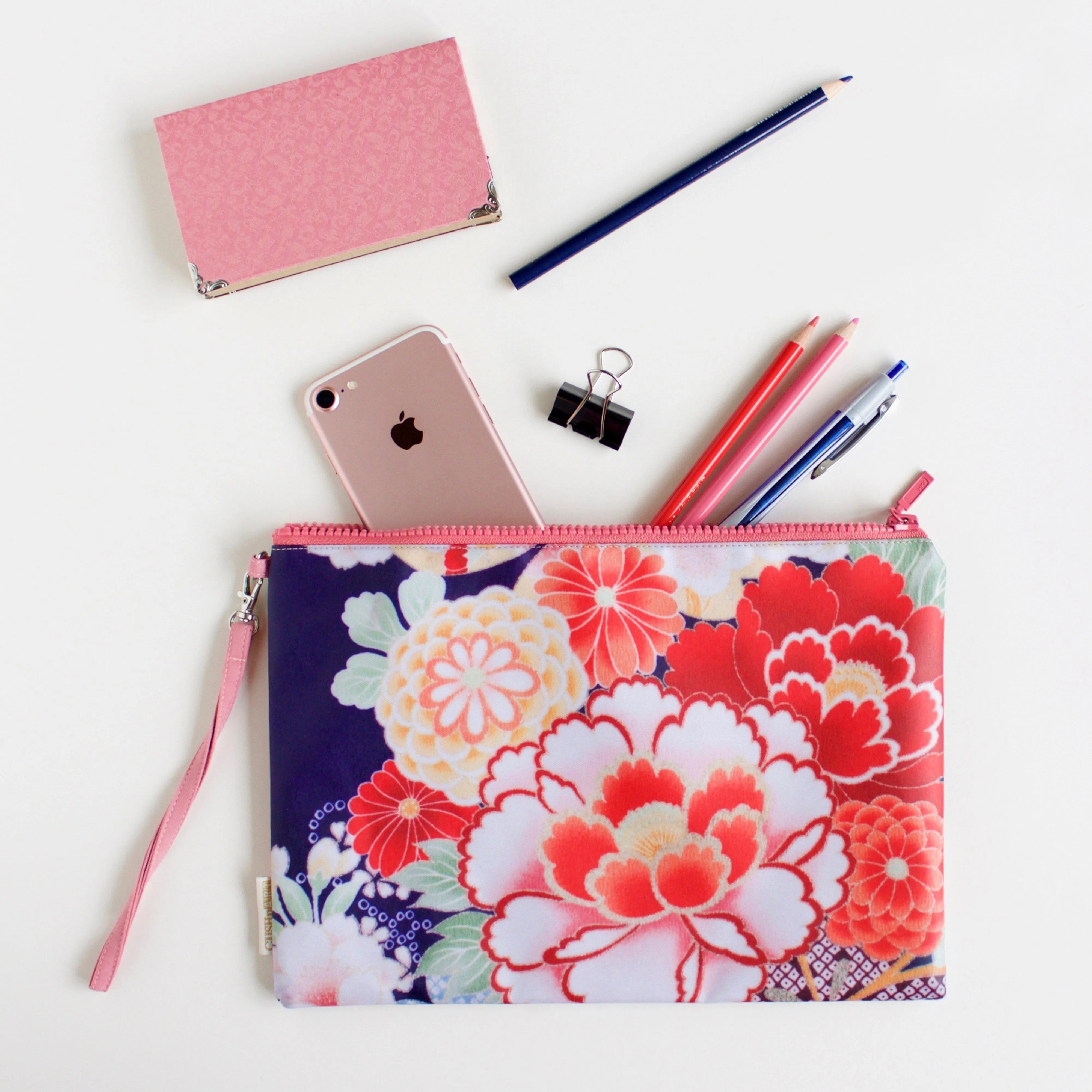 Kimono Water Resistant Clutch