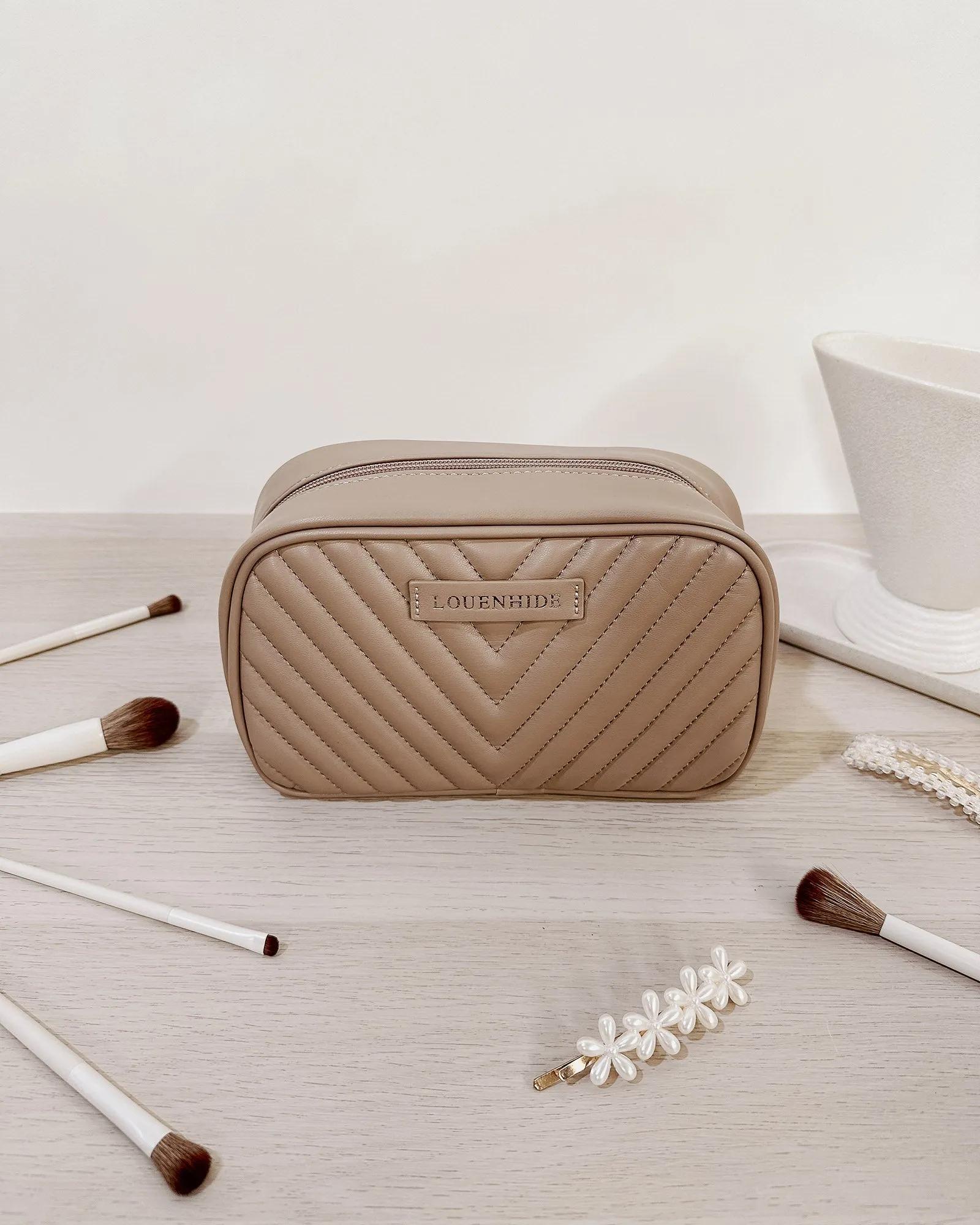 LACEY QUILTED COSMETIC CASE COFFEE