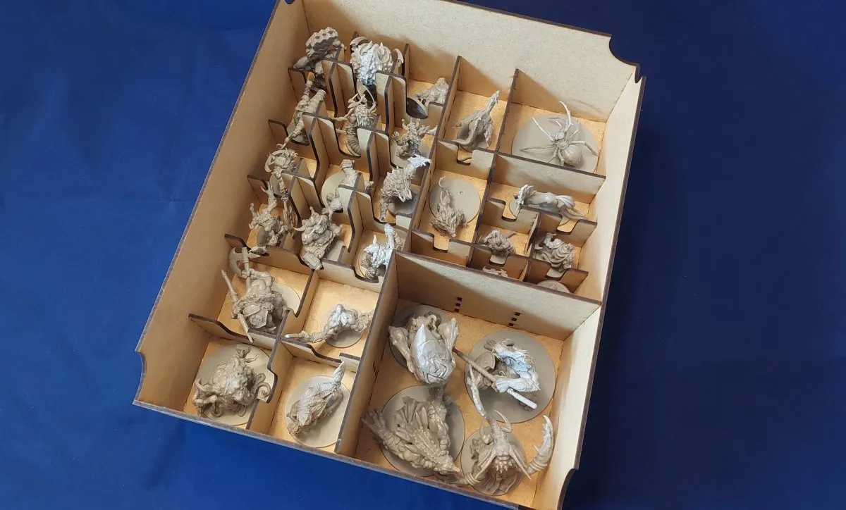 Massive Darkness 2 First Edition Miniatures Box