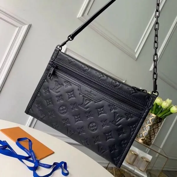 Men&#8217;s Monogram Embossed Double Flat Messenger Bag M44635 Black 2019 Collection