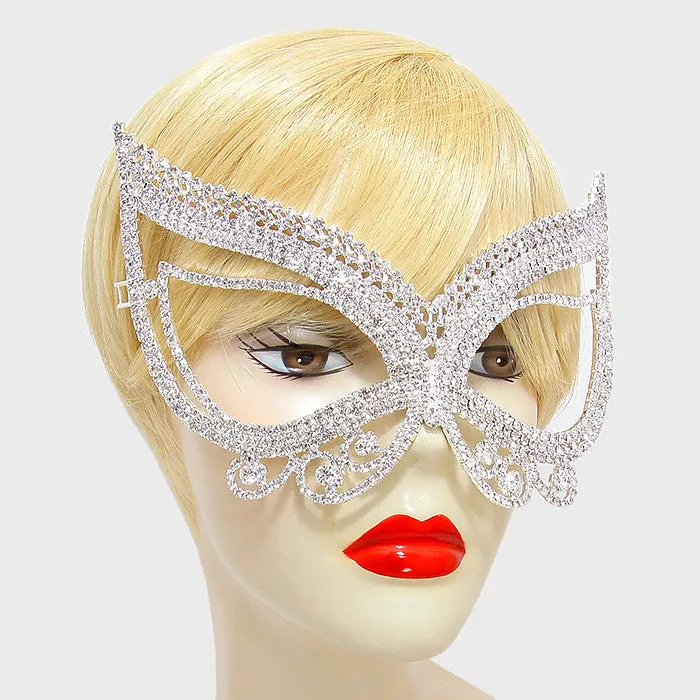 Pirene Exquisite Butterfly Masquerade Mask | Crystal | Silver