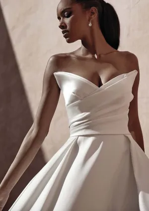 Pronovias: Landon (Clearance)
