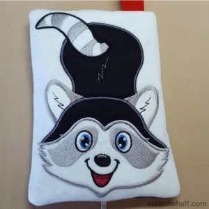 Raccoon Bag with ITH Zipper