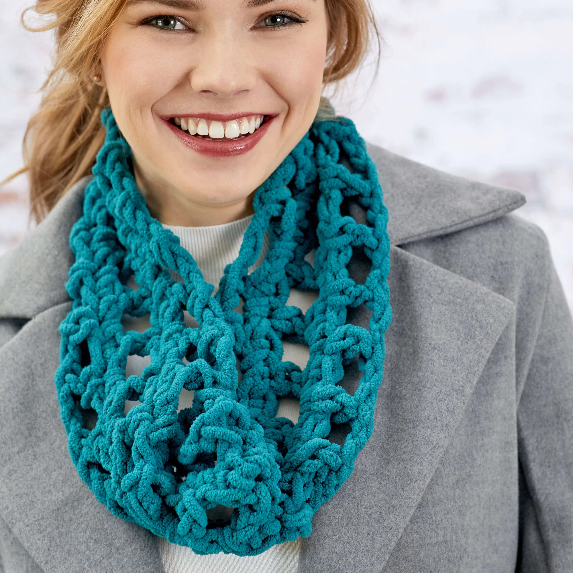 Red Heart Crochet Sumptuous Cowl