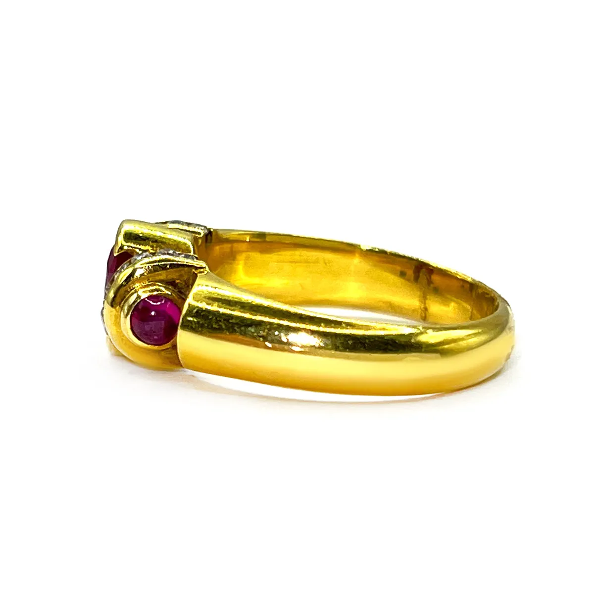 Ruby & Diamond Cluster Ring | Pre-Loved | 18K Yellow Gold