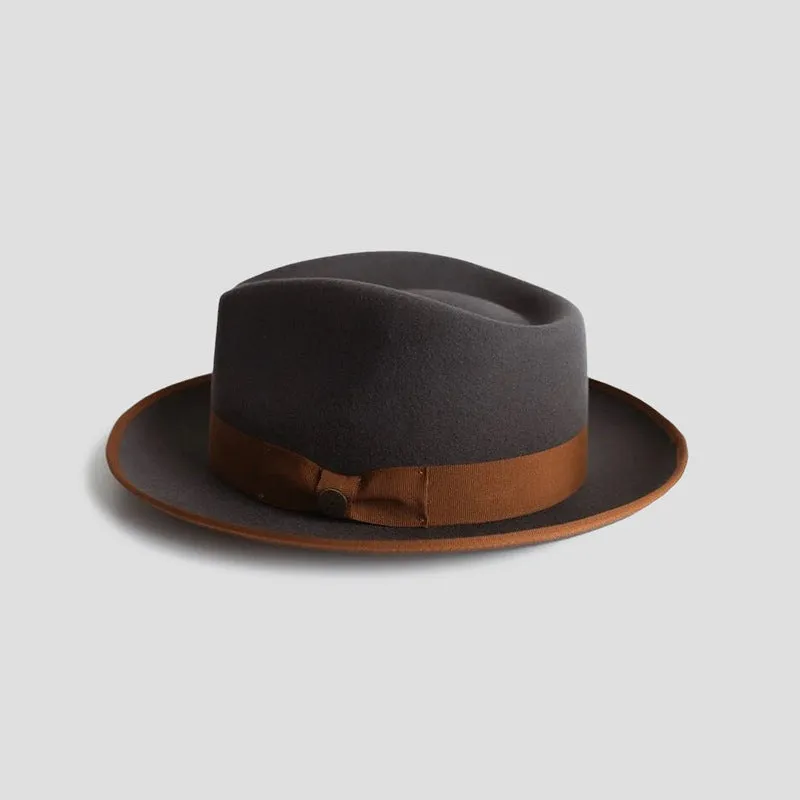 Vintage Vogue Exquisite Emblem Felt Fedora