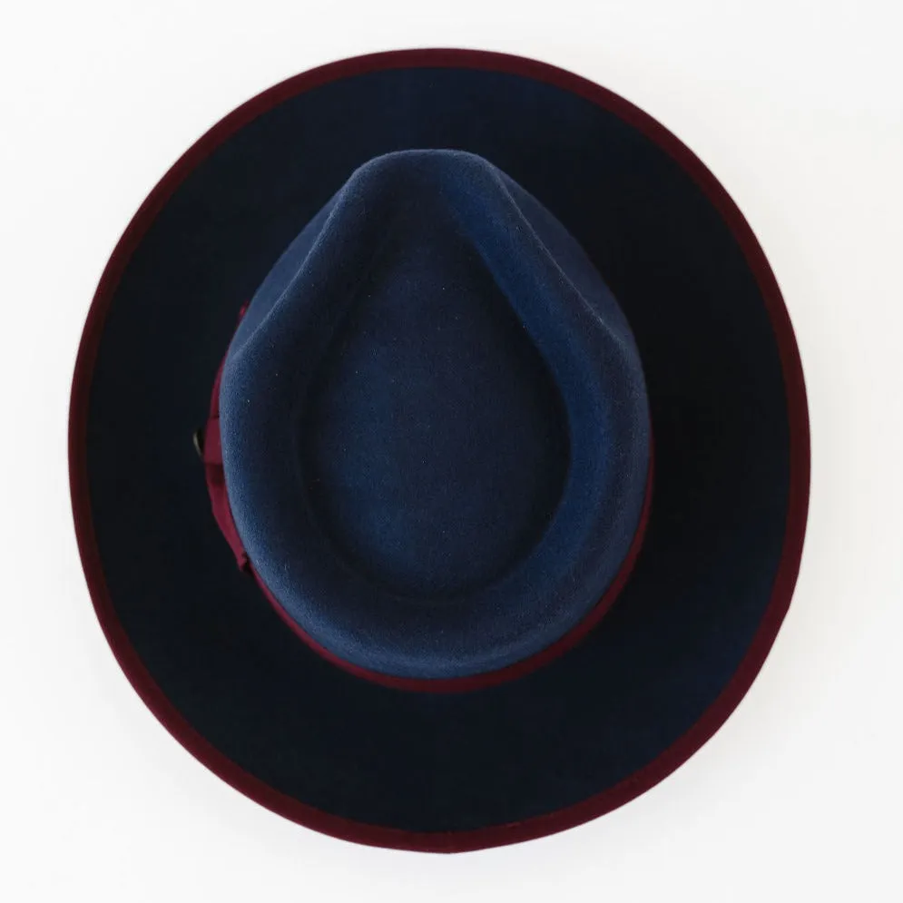 Vintage Vogue Exquisite Emblem Felt Fedora