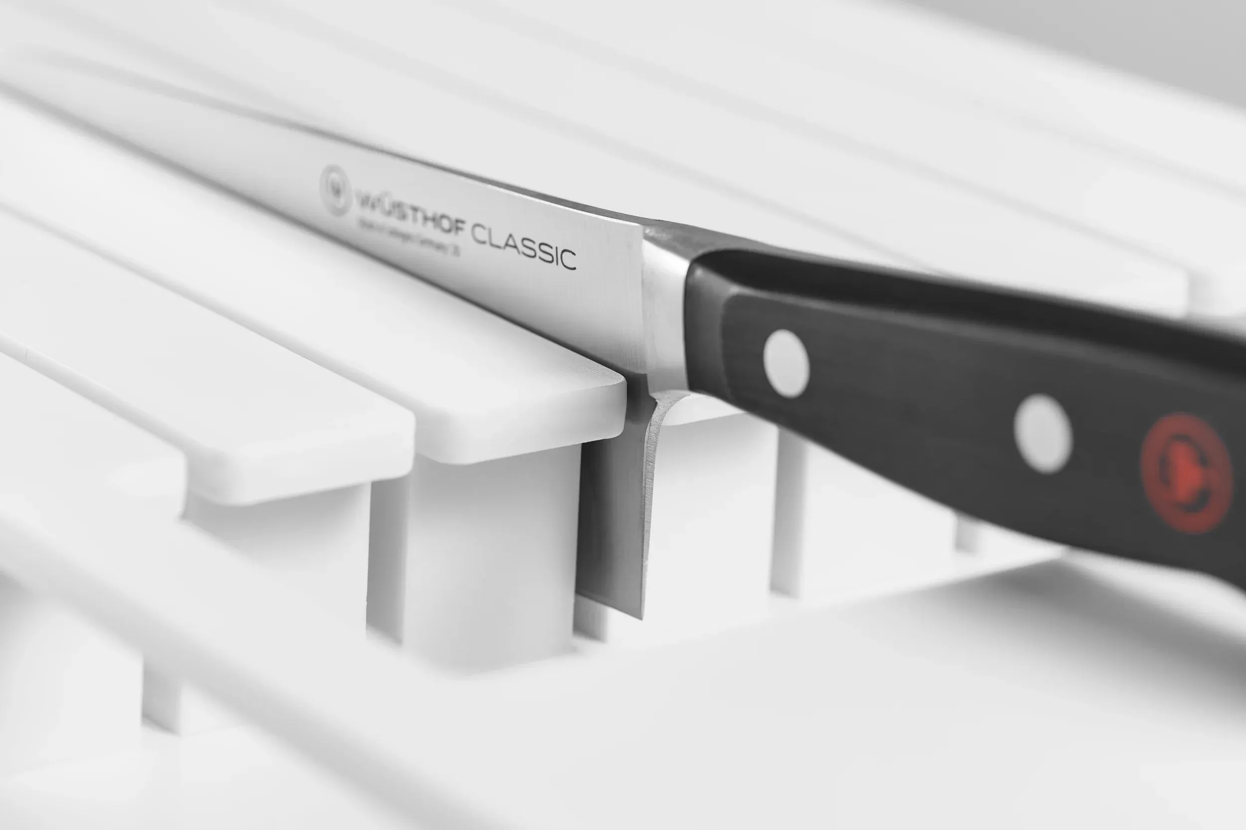 Wusthof 7 Slot In-Drawer Knife Organizer, White